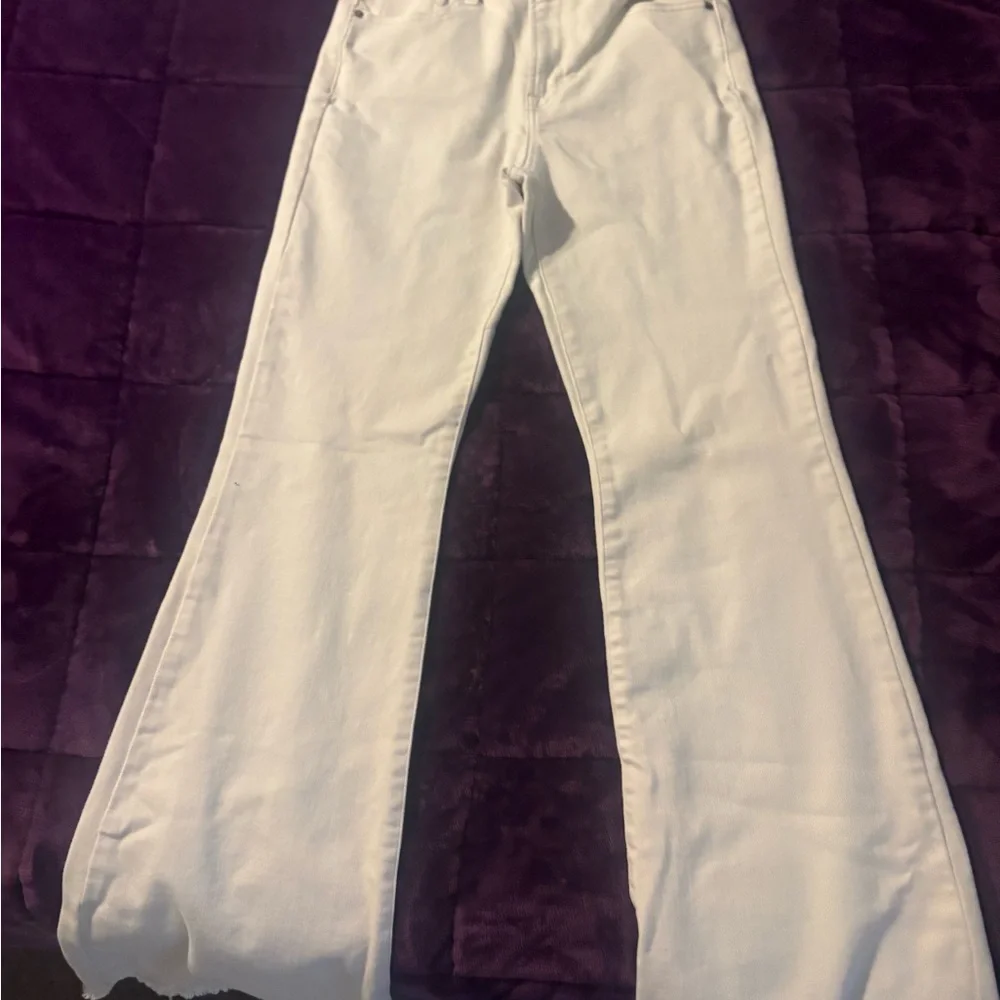 Hidden Women's White Jeans - Picture 4 of 5
